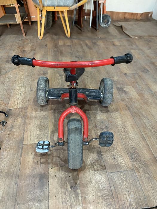 Детский трёхколёсный велосипед