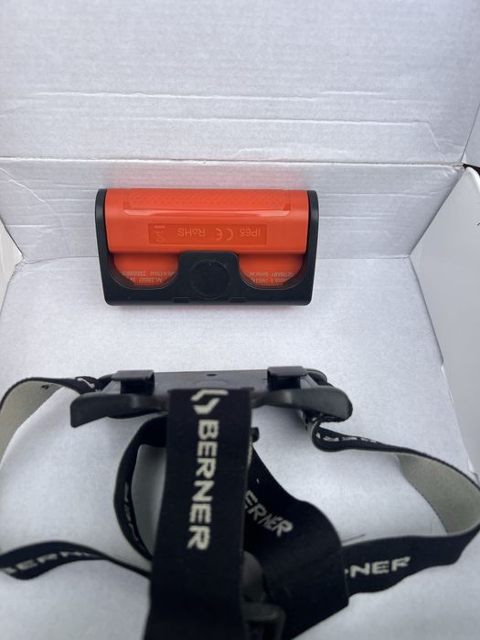 Lanterna frunte Berner