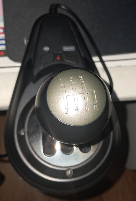Продавам волан Super Drive PRO SV