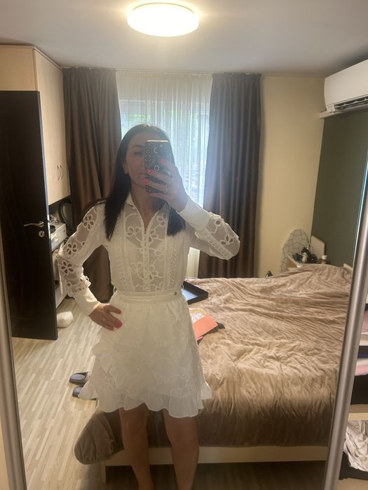 Прекрасна Рокля Алеса