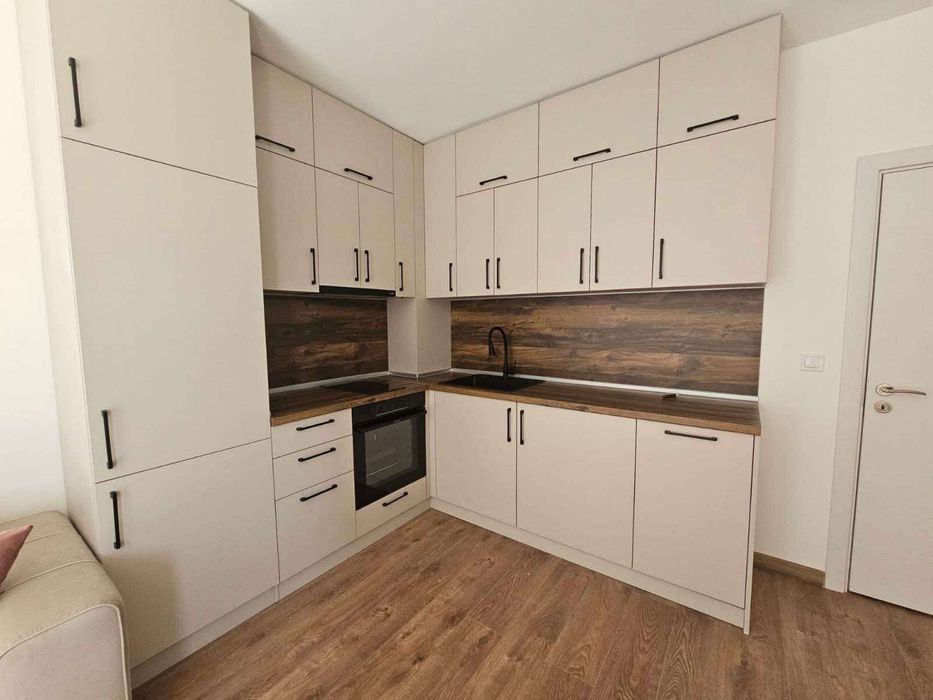 Поставяне на плочки и довършителни работи – Варна