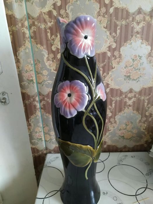 Продам тетради, вазу, банки