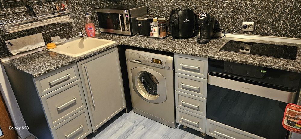 Продава се Тристаен апартамент в Нови пазар - 72 кв.м за 886 €/кв.м - Снимка #8