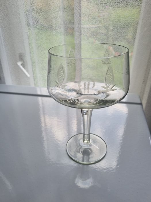 Vand pahare de sticla