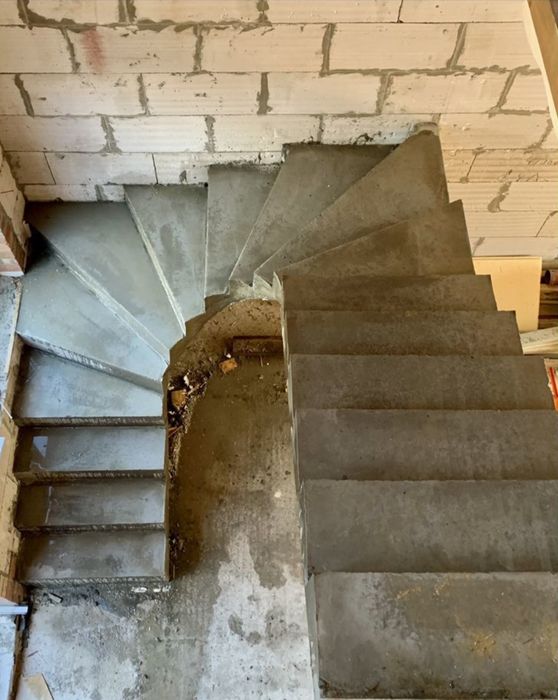 монолитные лестницы, монолитные  лестницы дом