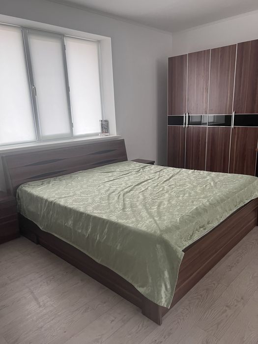 Продается спальный гарнитур. в отличном состоянии