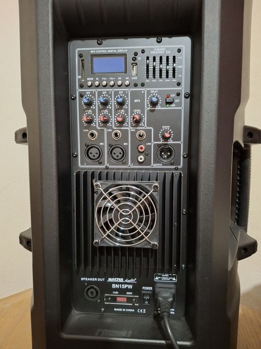 Vînd boxă audio profesionala Master