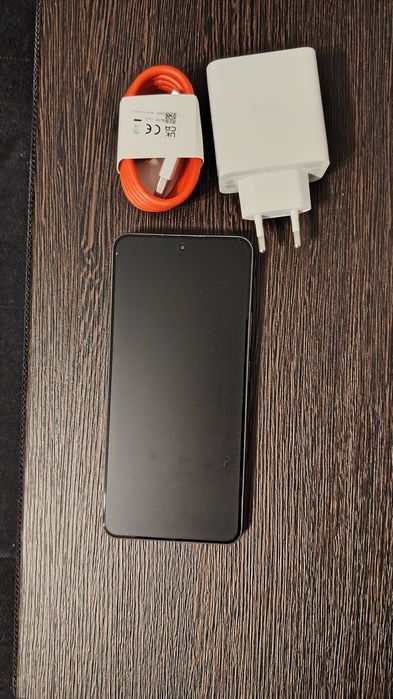 One Plus Nord 4 încă în garanție vând/schimb