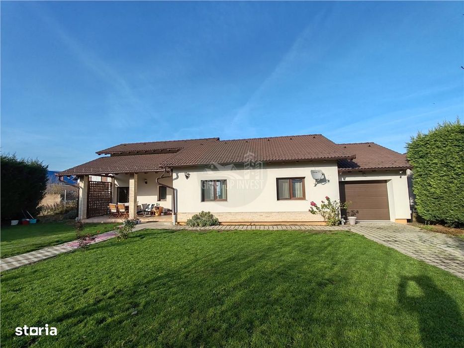 Casa stil mediteranean 3 camere 2 bai curte 790mp zona Cetate