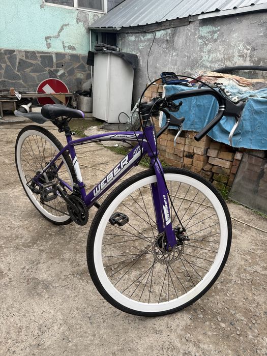 Шоссейный велосипед WEBER