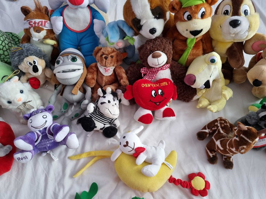 Плюшени играчки нови