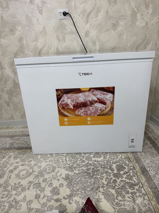 Морозильник 7TECH No Frost, 231 л
