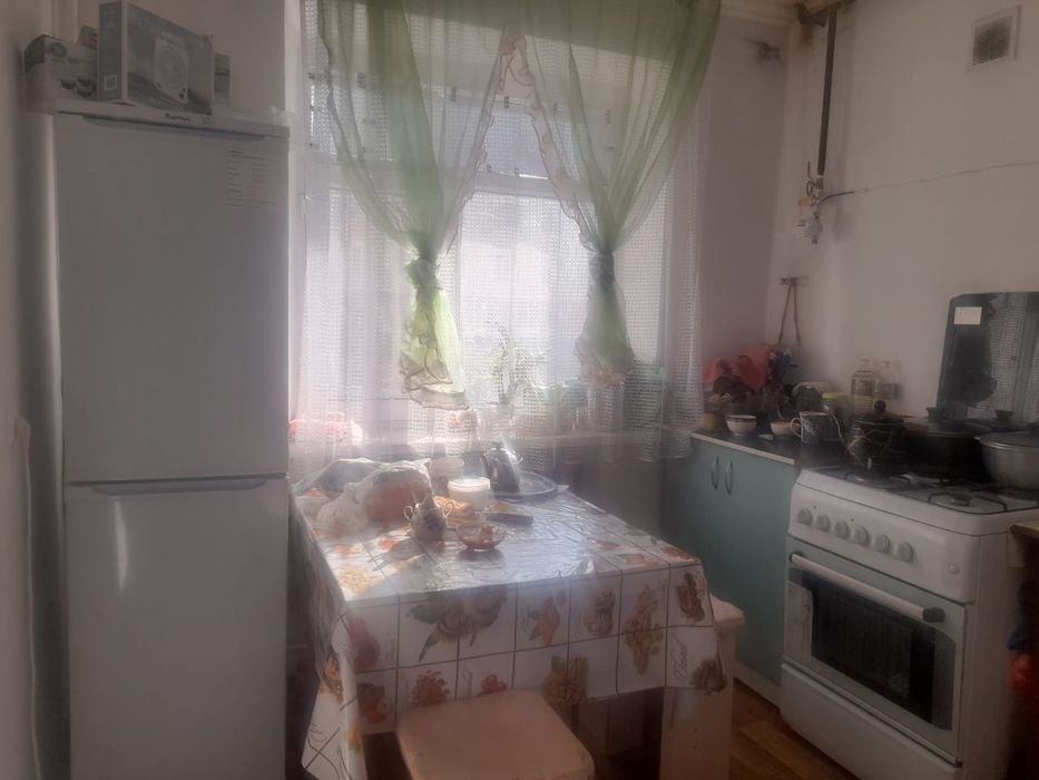 1 ком 2 этаж срочно сатылымда