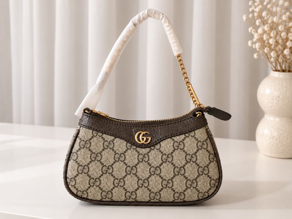 Малка чантичка Gucci