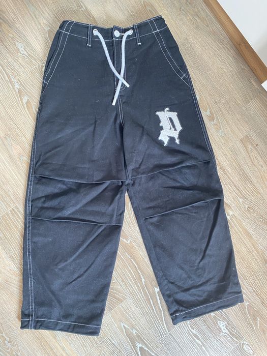 Продам брюки-джинсы на мальчика!