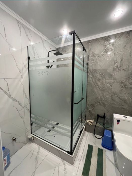 Меж ком перегородки. Душ кабины