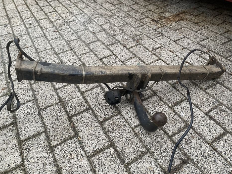 Carlig remorcare logan