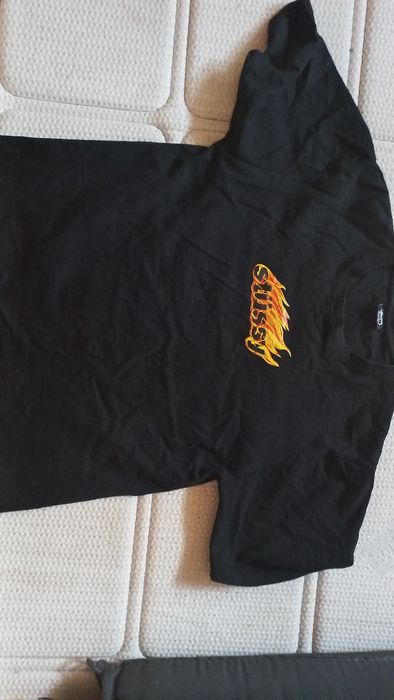 Tricou stussy cu flacari marime S