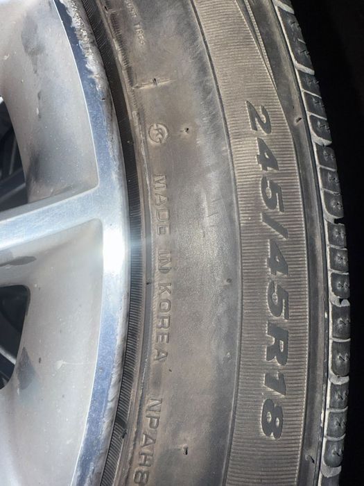 Продам диски с резиной 245/45/18