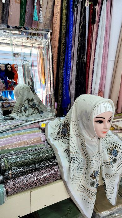 Ayollar uchun roʻmollar