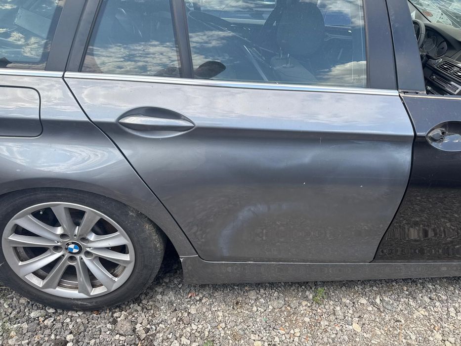 Ușa spate stânga dreapta haion F10 Facelift