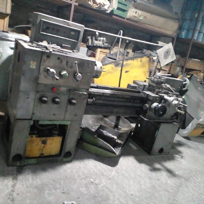 Токарный станок продам