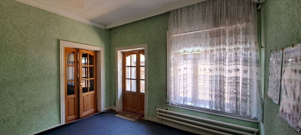 Продаеться дом, 3,7 сотоха. Цена: 220.000 $