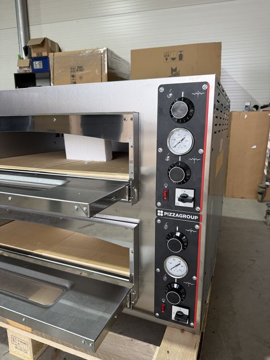 Cuptor pizza Pizzagroup Italia 4 + 4  cu suport, NOU, garantie
