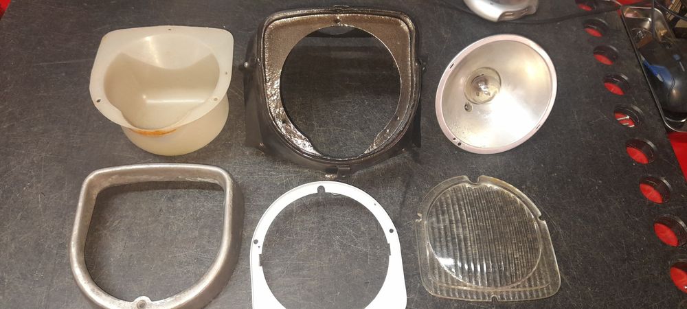 Piese mobra folosite