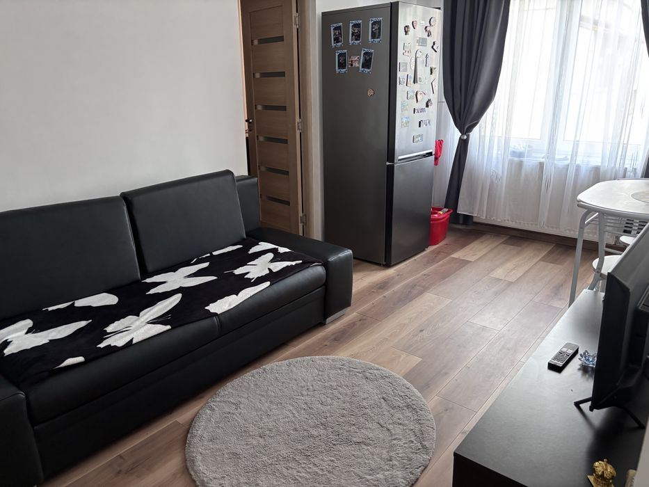 Se ofera spre vanzare apartament cu 3 camere