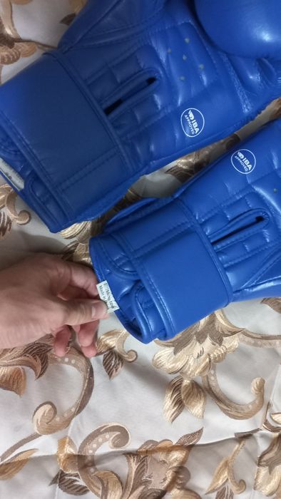 Боксерские перчатки весинг 10оз