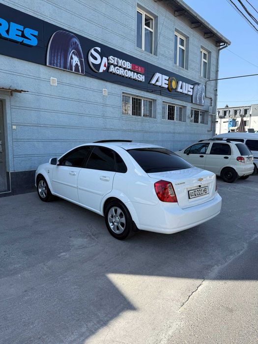 Jentra 2021 yil sotiladi 10 800$ probeg 110000km