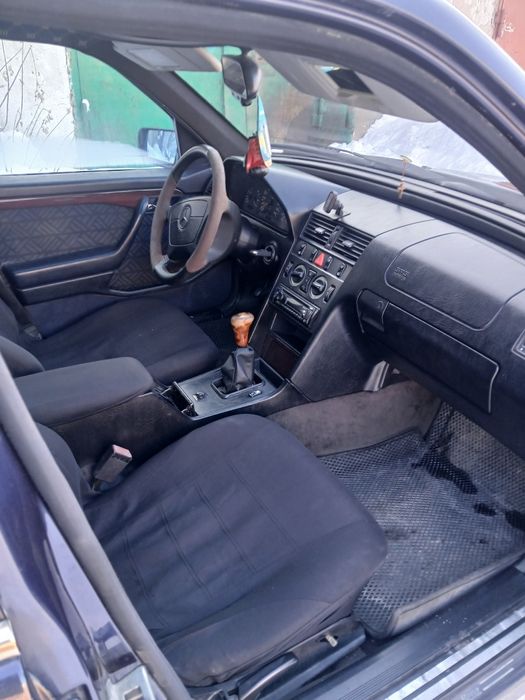 Продам мерседес с202