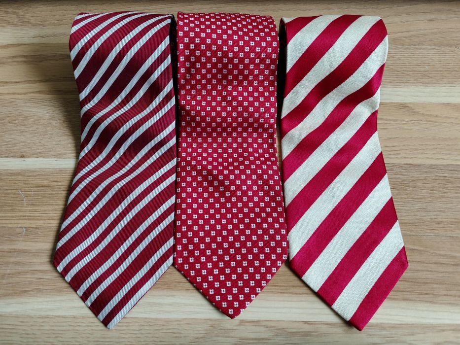 Червени копринени вратовръзки 1