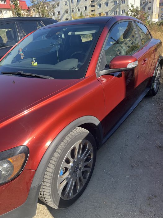 Volvo C30 2.0D – 136 CP – 2007 –NEGOCIABIL