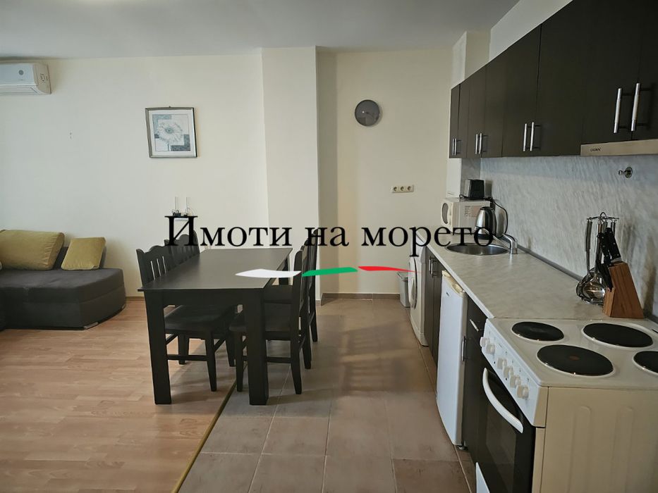 Продава се Двустаен апартамент в к.к. Слънчев бряг - 70 кв.м за 765 €/кв.м - Снимка #4