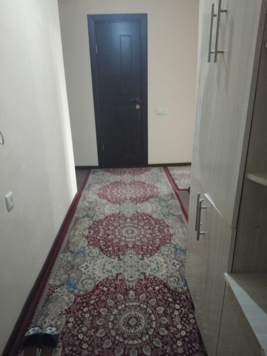 2-xonali kvartira sotiladi, 7-mikrorayon