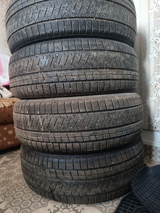 Продам Зимние шины