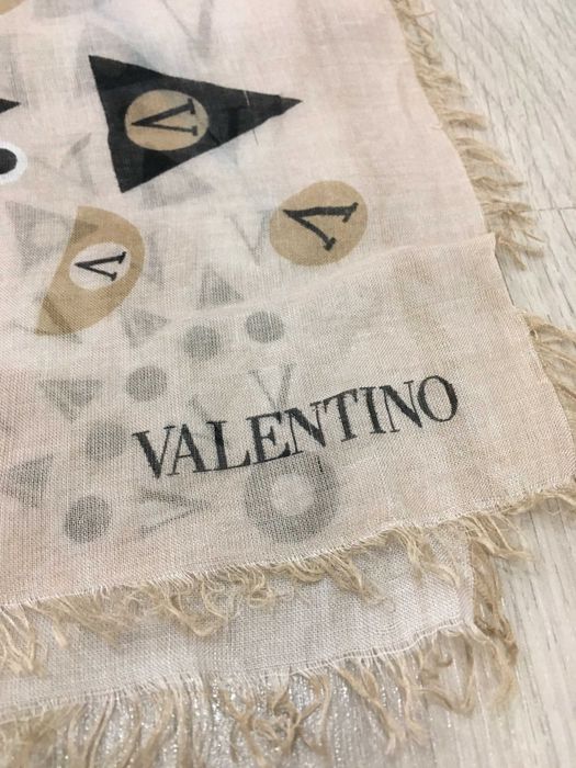 VALENTINO шал коприна