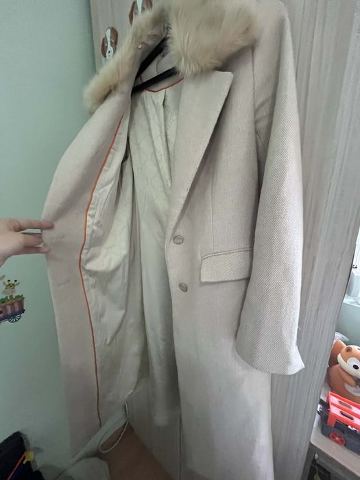Guess Оригинално палто