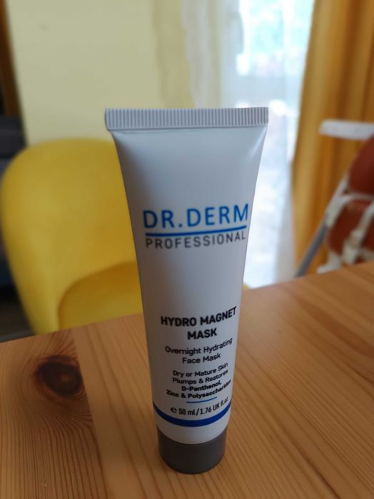 Козметика на Symbiosis, dr. Derm, Missha и др.