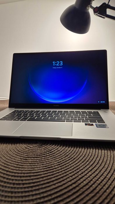 Matebook D15-  10/10