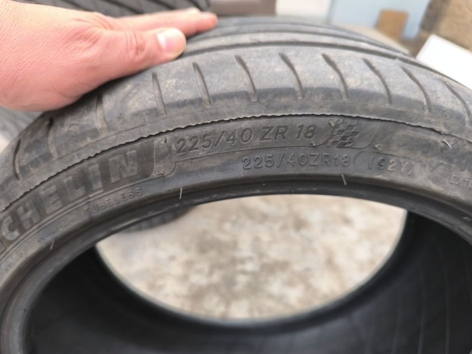Vand 2 anvelope Michelin pilot sport 4 225 40 18
