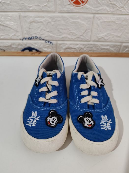 Teniși/ Sneakers Disney Zara, Mikey Mouse, mărimea 29