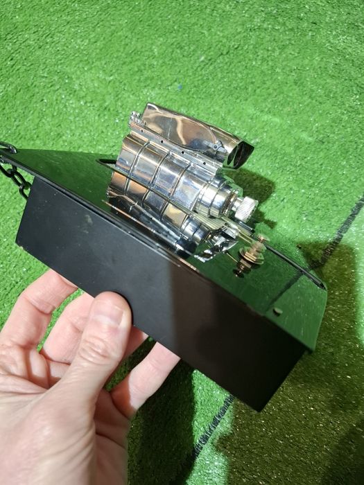 Часовник въздуховод капак на автомобил!