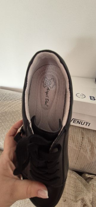 Pantofi piele marimea 37