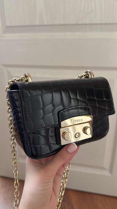 Оригинална дамска чанта Furla