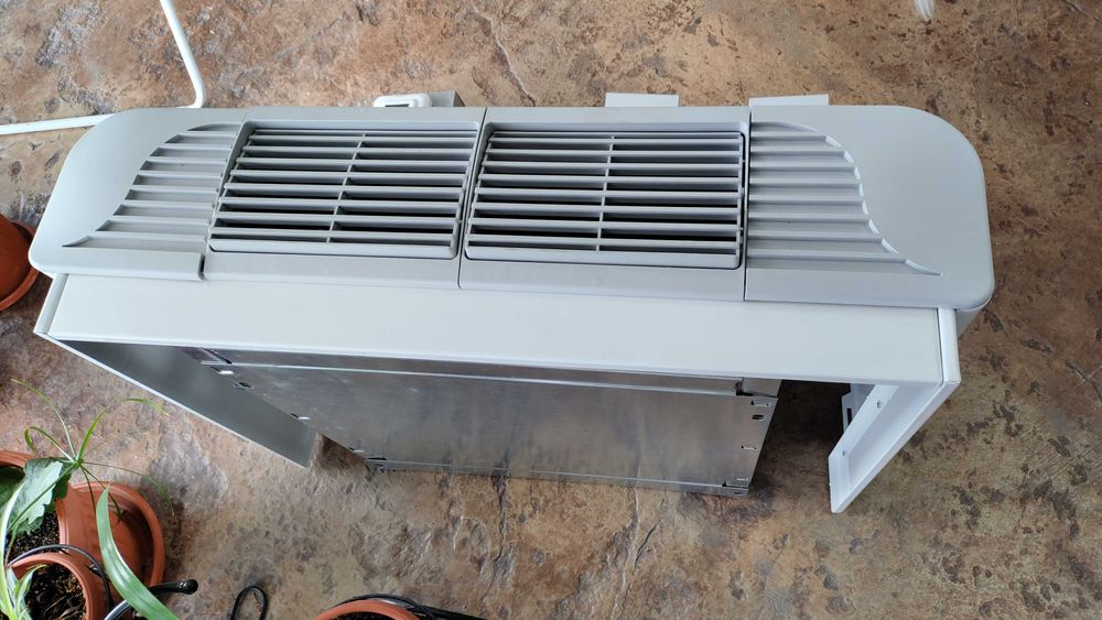 Нов конвектор Клима2000+управление и крачета