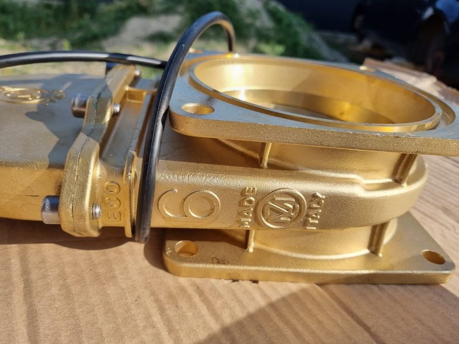 Robinet vidanja 6 țoli cu flanșe față spate import Italia preț 1250le