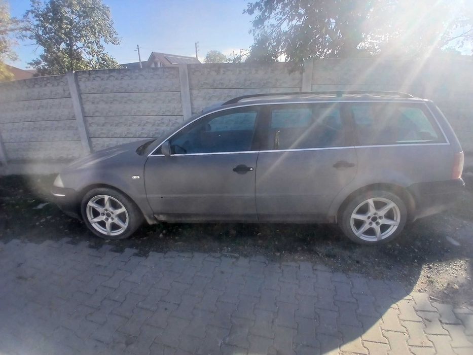 VOLKSWAGEN Passat 0 — imagine 4